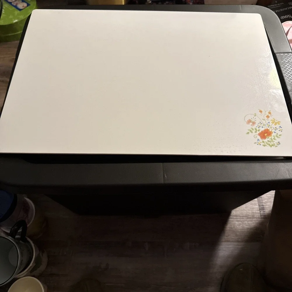 VTG CORNING - Vintage Wildflower Portable Counter Saver Cutting Board - 20x14